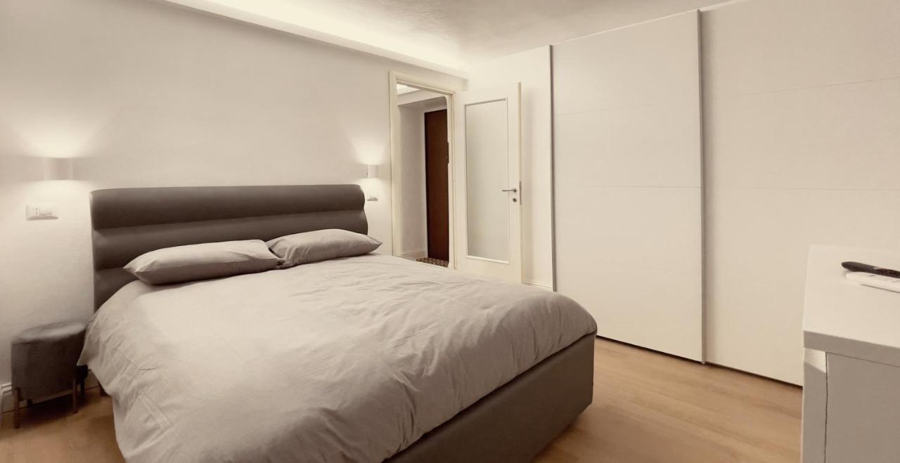 Space Tre Apartamento Cagliari